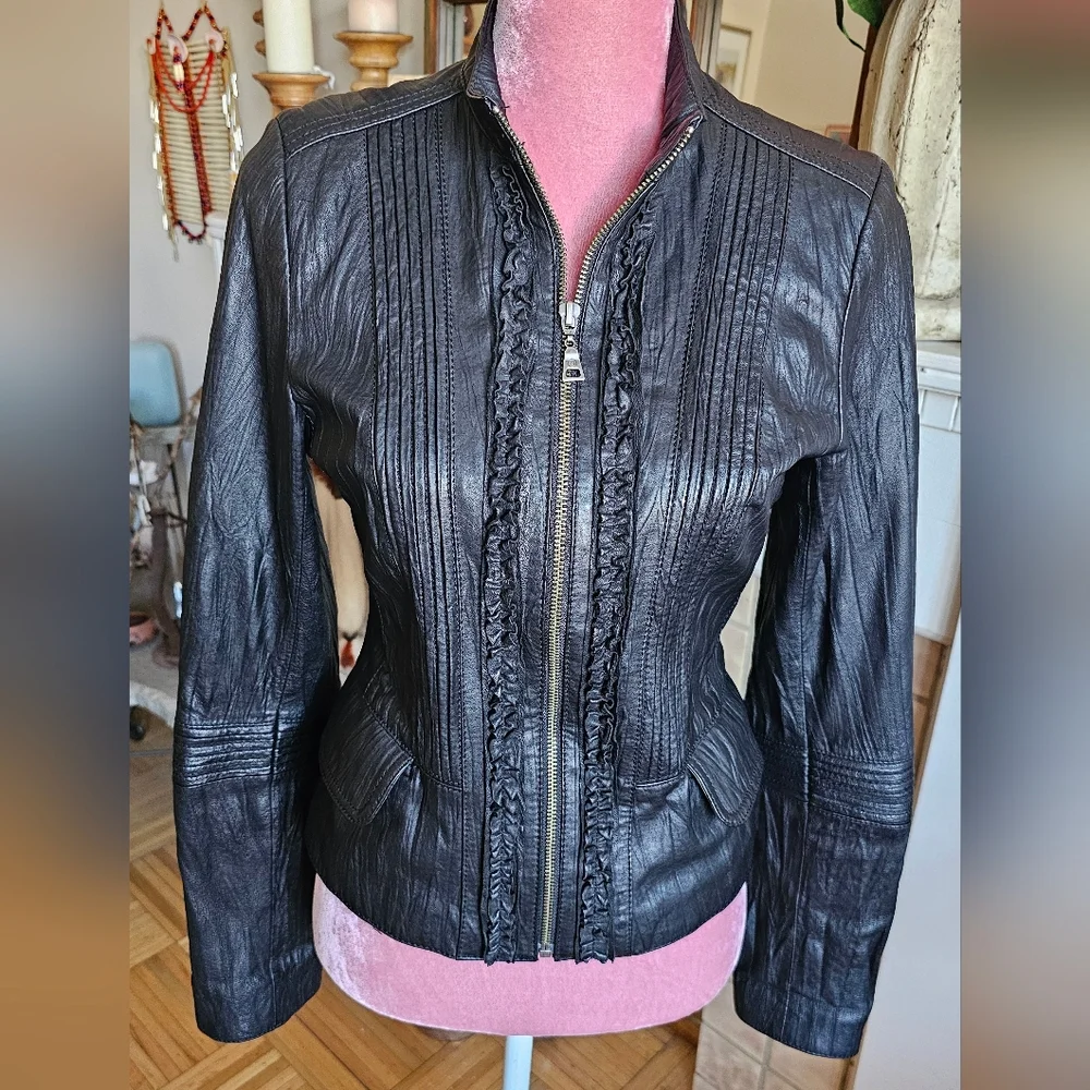 Danier Black Leather Bomber Jacket. Moto Jacket. - Picture 3 of 14